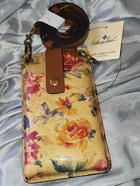 Patricia Nash Farleigh Aegean Blooms Leather Crossbody Phone Case Brown StrapALm